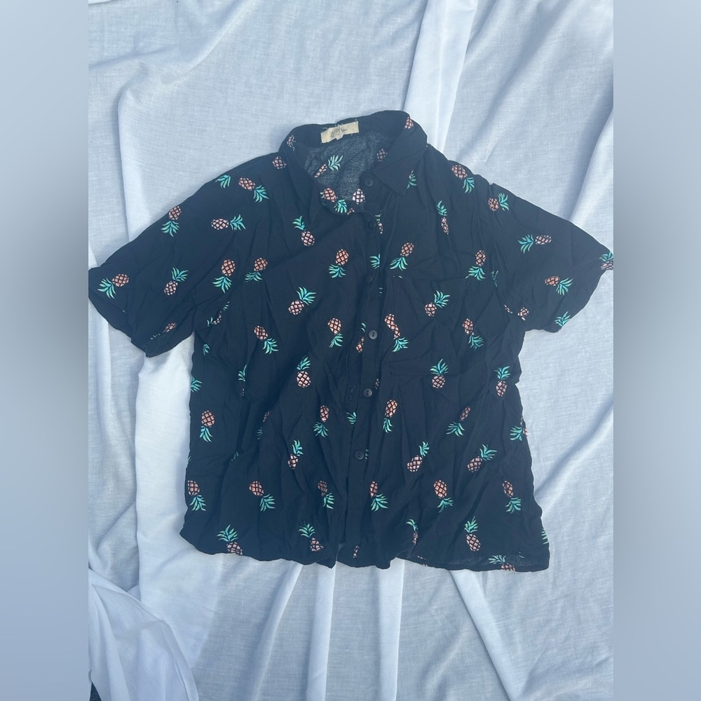 love notes shirt 🍍